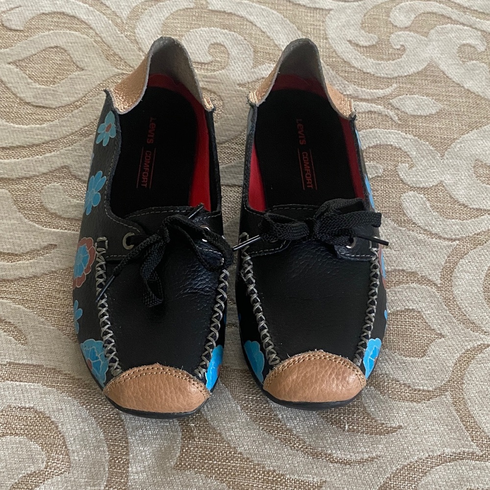 Levi’s Comfort Fit Floral Loafers Black Blue Slip On Shoes EU 39 Casual Cute - Picture 5 of 11